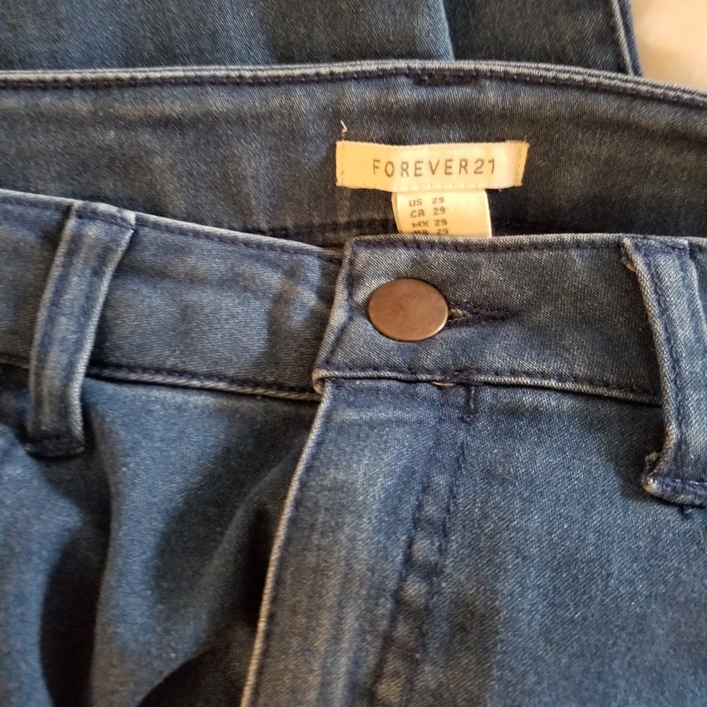 Forever 21 High raised skinny jeans